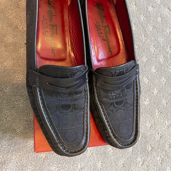 Salvatore Ferragamo Black Penny Loafer Size 8 AA - Picture 2 of 7